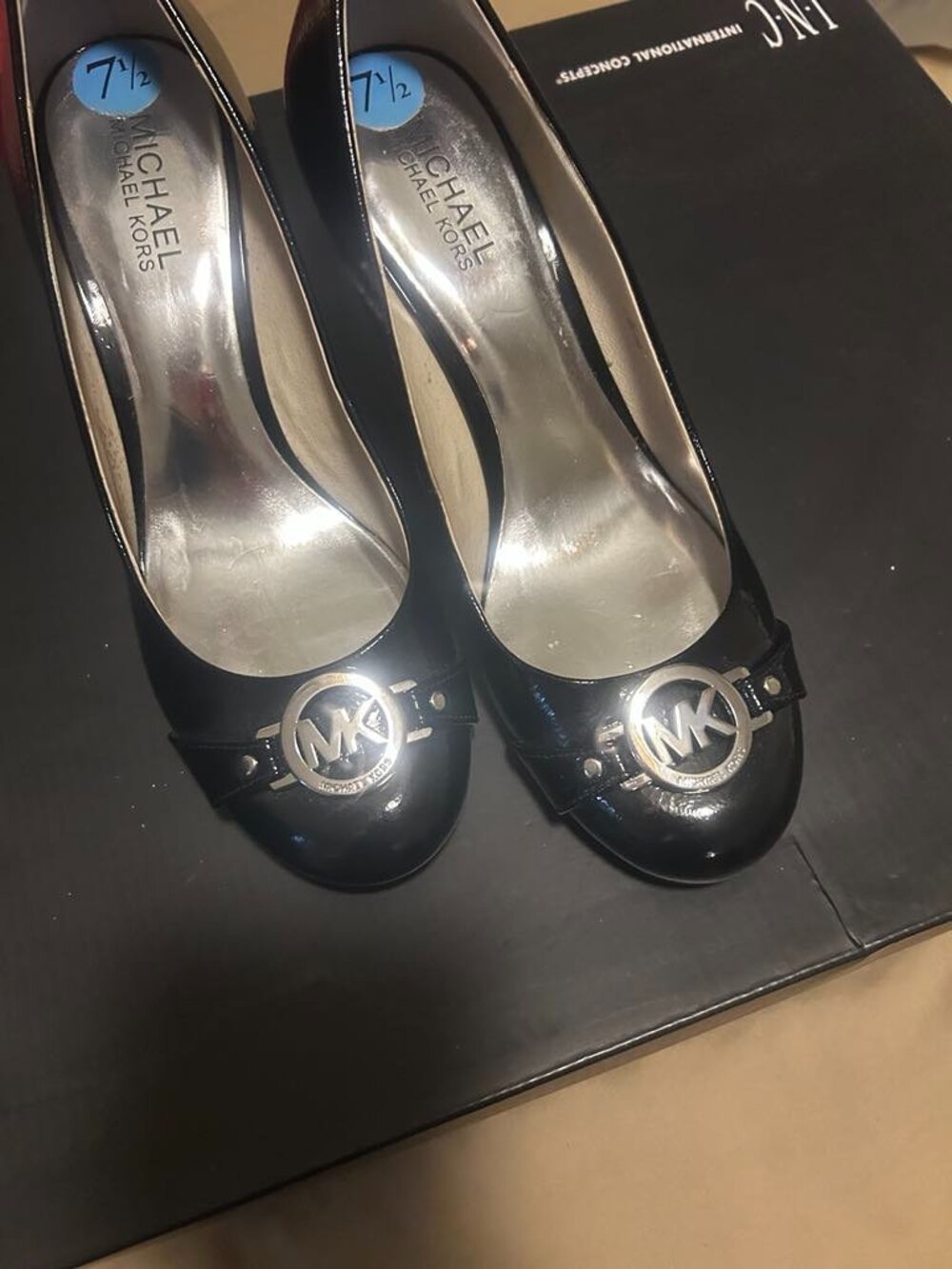 Michael Kors Shiney Classic Shoes 7.5